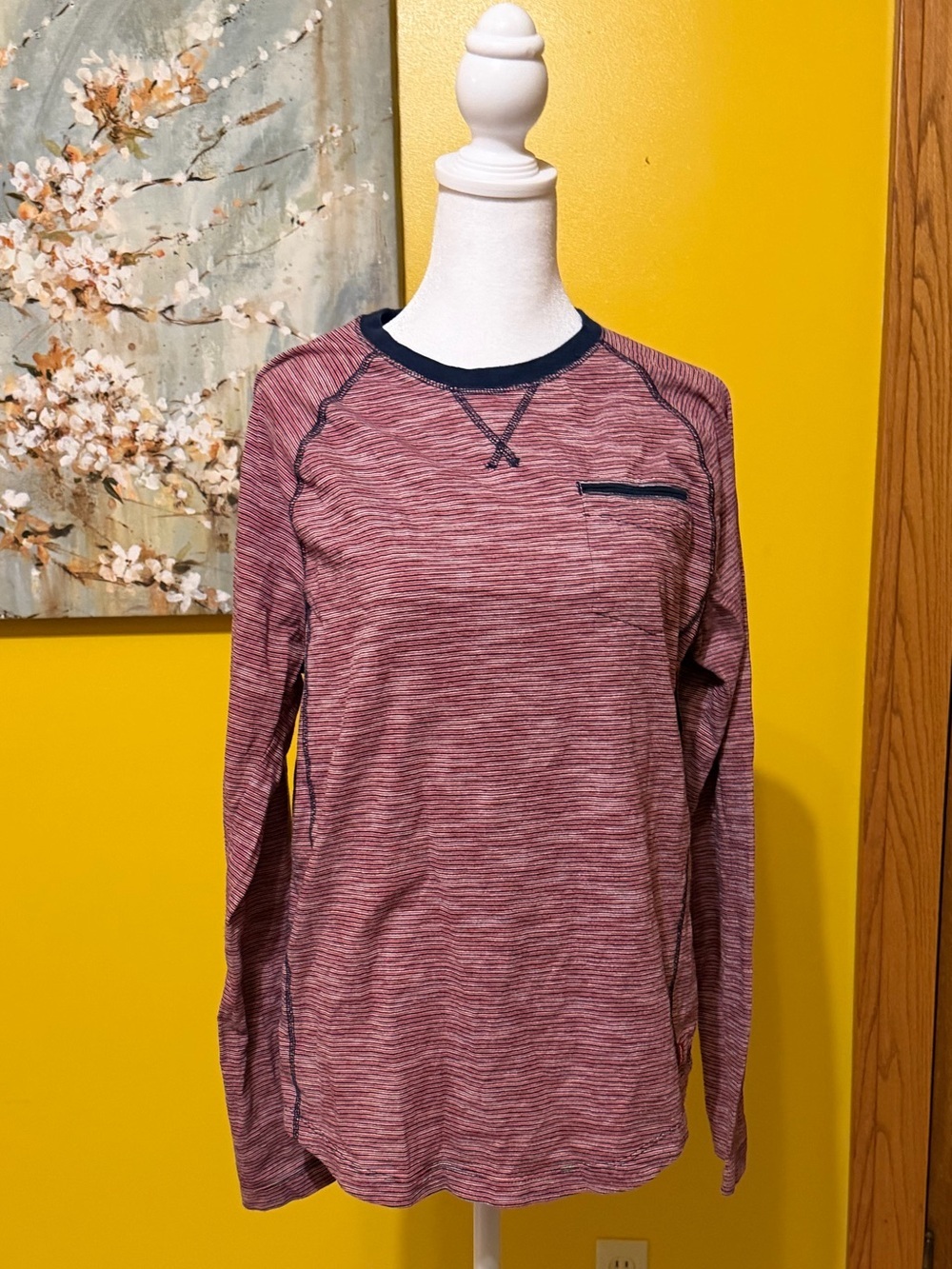 Levi's Striped Heathered Burgundy & Navy Crewneck Long sleeve Shirt